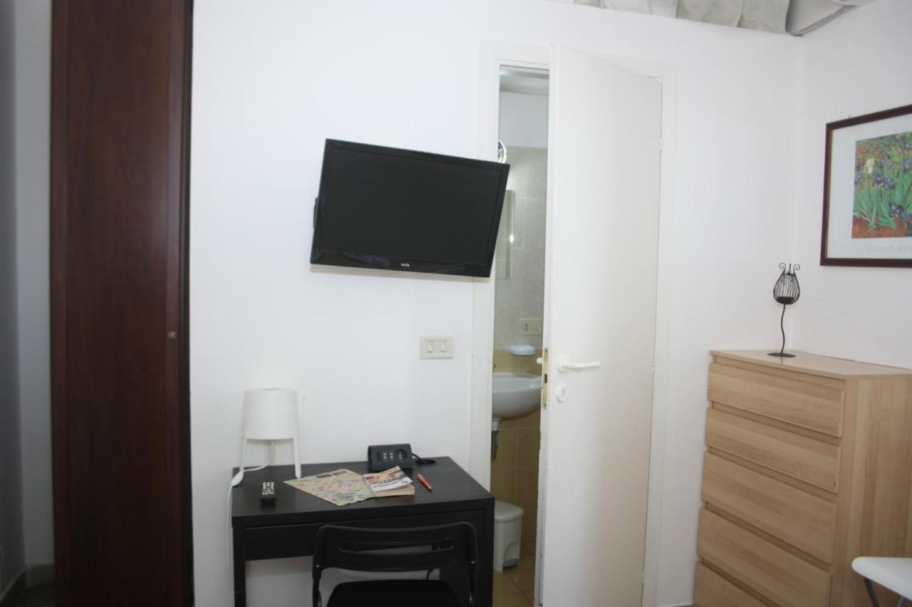 B&B Msg Roma Exterior photo